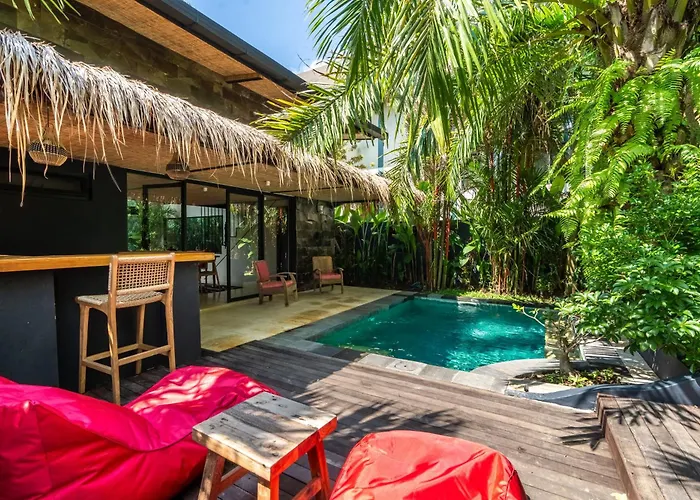 Villa Luxury Loft Lestari 2 With Private Pool In